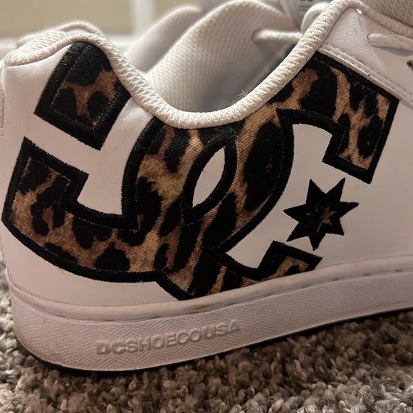 DC cheetah print shoes - Picture 2 of 3